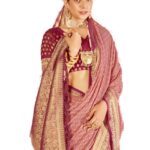 AKHILAM Women’s Georgette Geometric Printed Saree With Unstitched Blouse