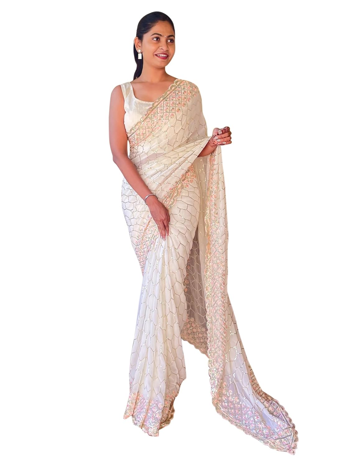 AKHILAM Women’s Silk Blend Woven Design Celebrity Saree With Blouse Piece